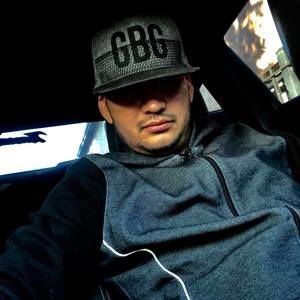 Meet your Posher, Luis